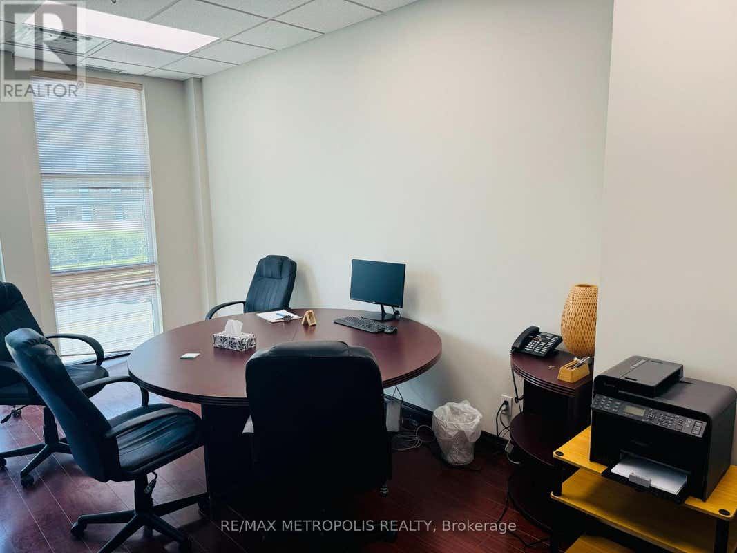 209 - 1585 MARKHAM ROAD