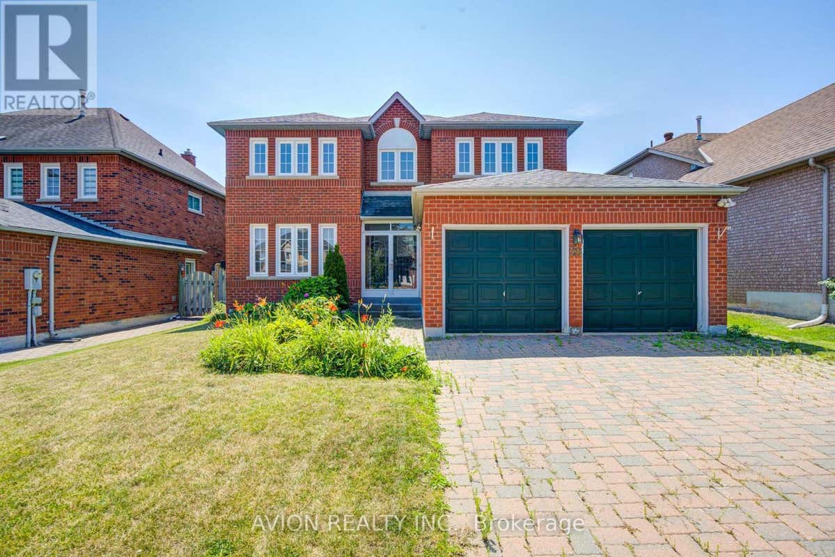 29 CHARRINGTON CRESCENT
