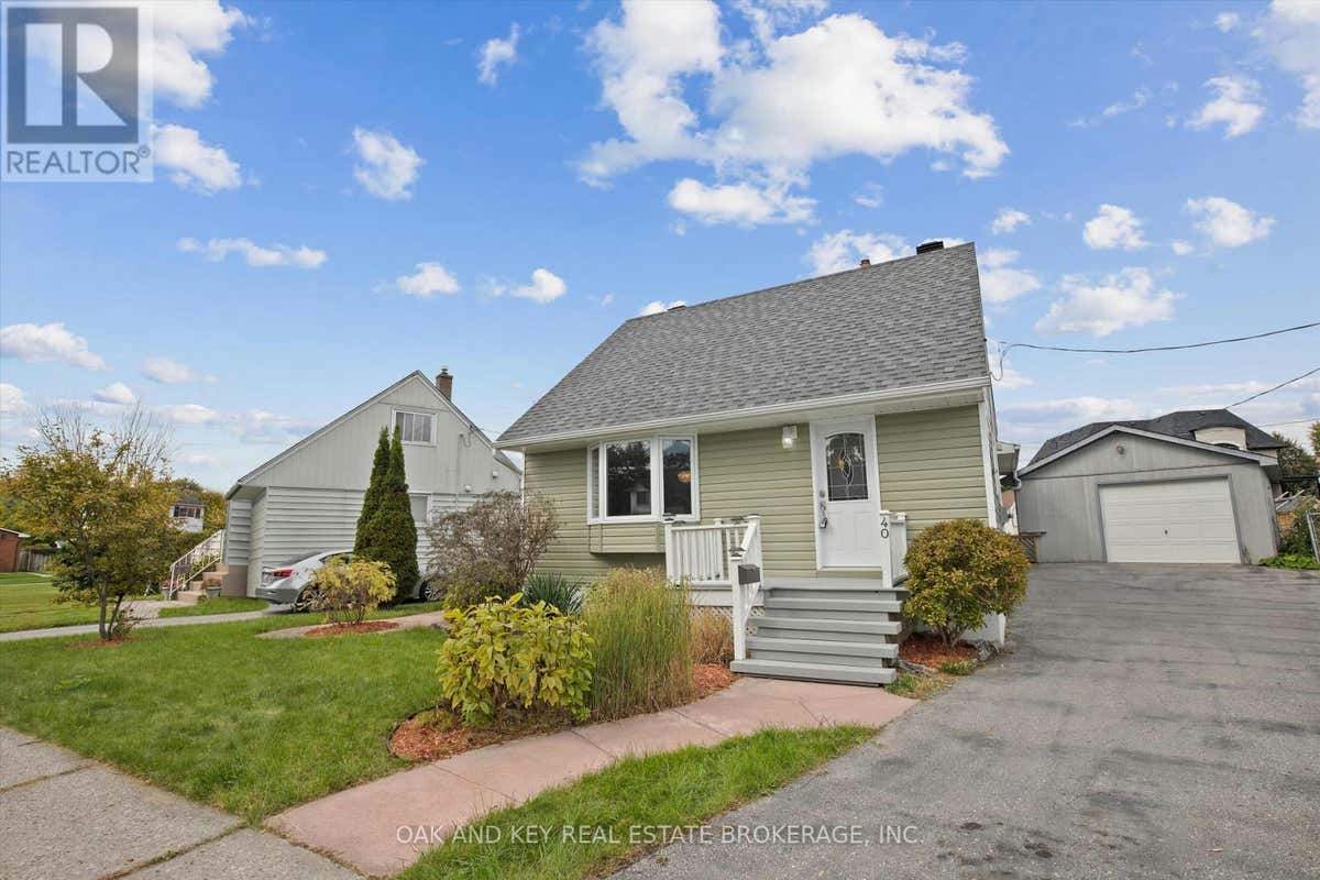 40 WOODHOUSE CRESCENT, Ajax (South East), ON L1S2N4 House For Sale RE