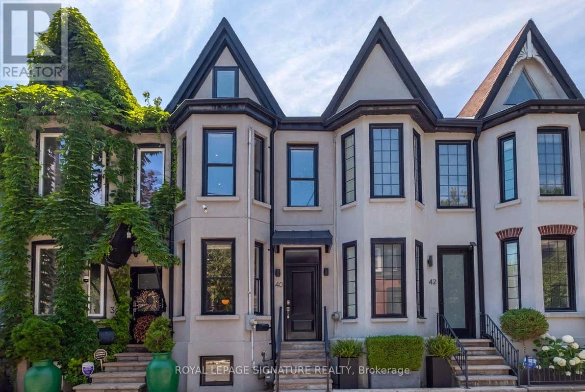 40 BRIGHT STREET