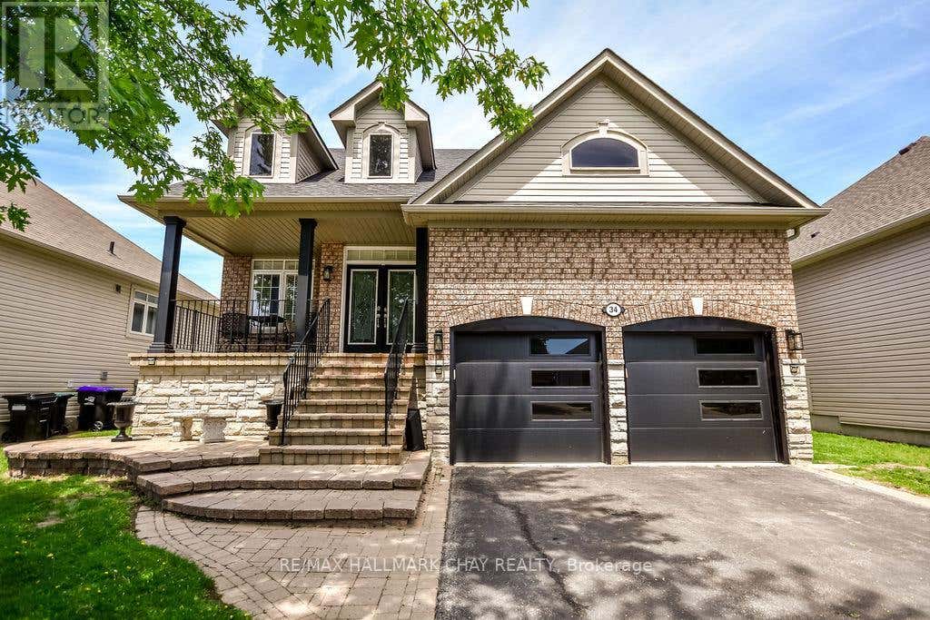 34 MEADOWOOD DRIVE