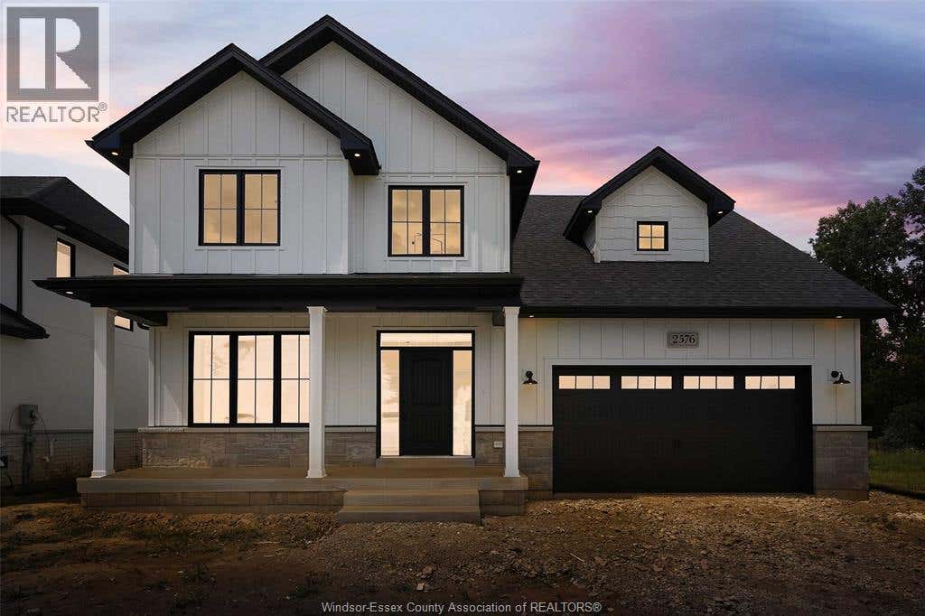 120 BLOOMINGTON WAY