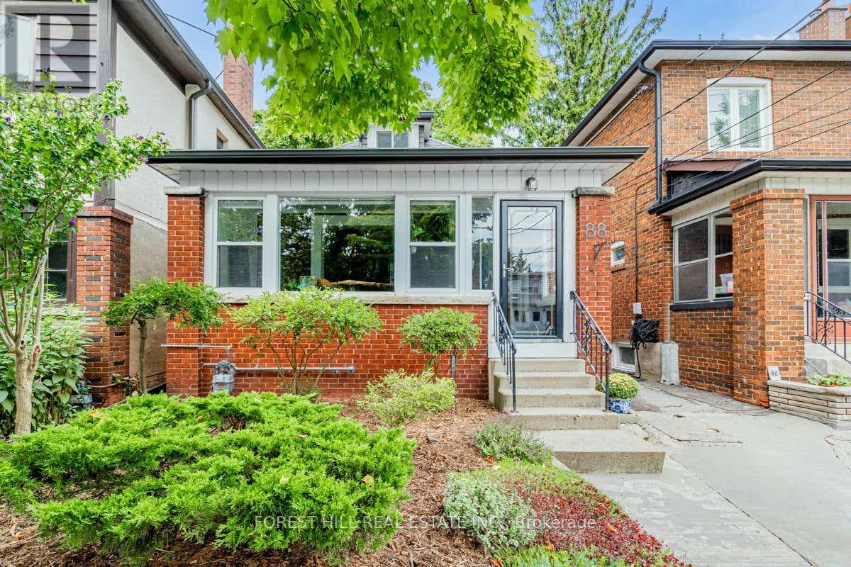 88 MORNINGSIDE AVENUE, Toronto (High ParkSwansea), ON M6S1C9 House For