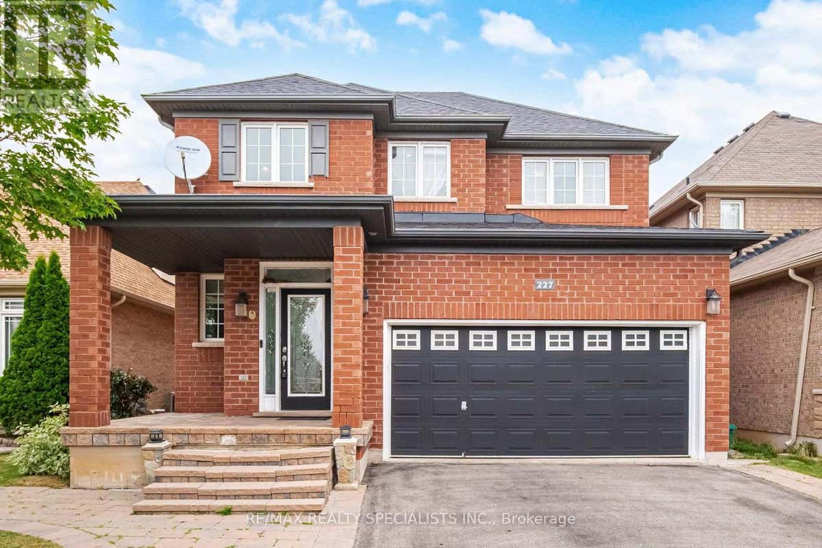 227 MINTO CRESCENT