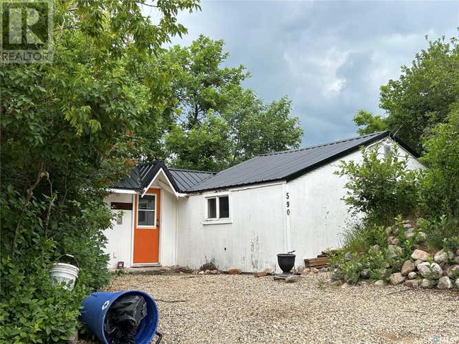 590 MacMurchy AVENUE