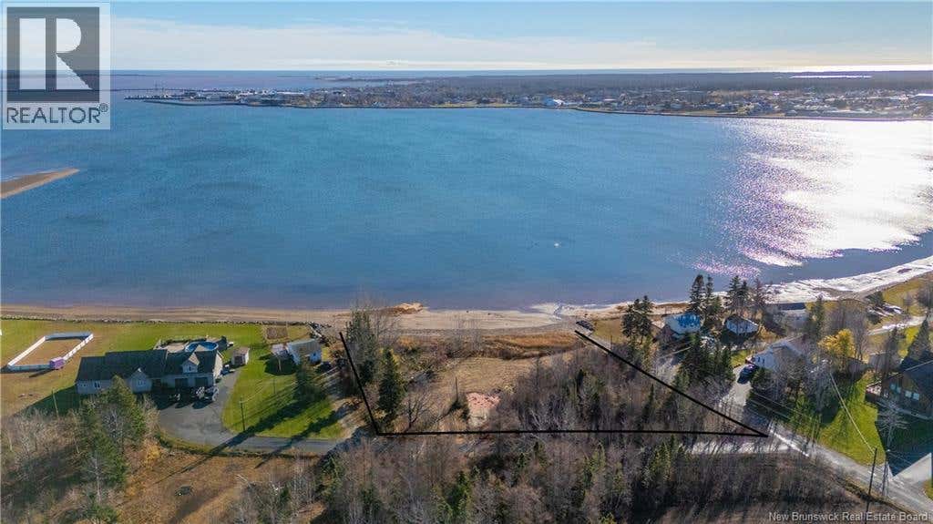 22 DE LA POINTE LANE