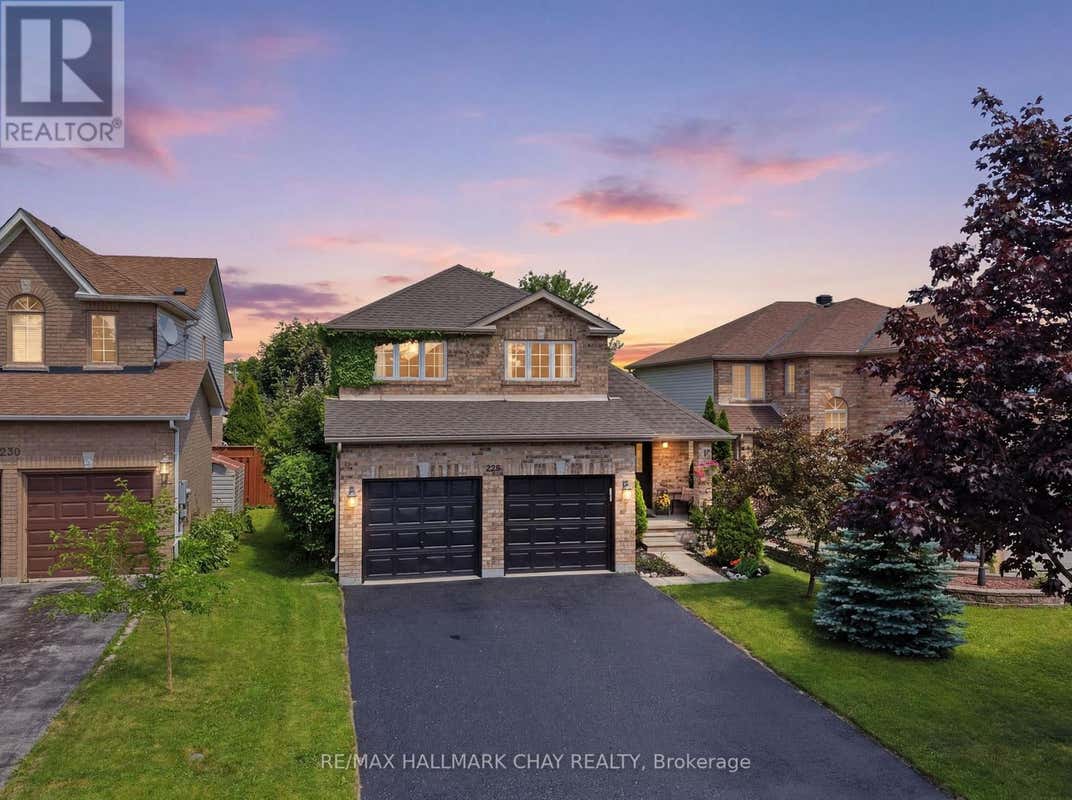 228 WESSENGER DRIVE