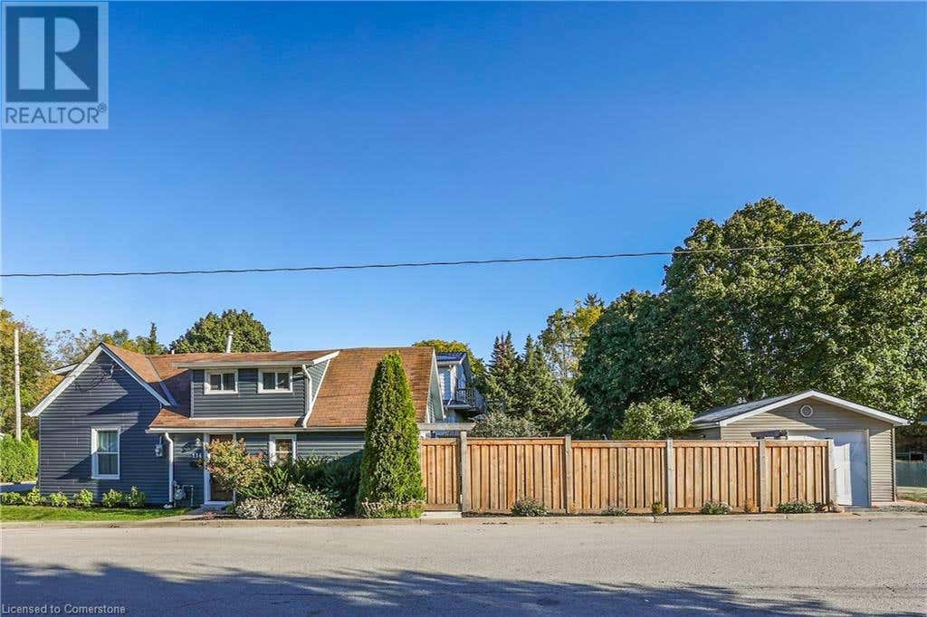 136 SOUTH Street, Smithville, ON L0R2A0 House For Sale RE/MAX 40662120