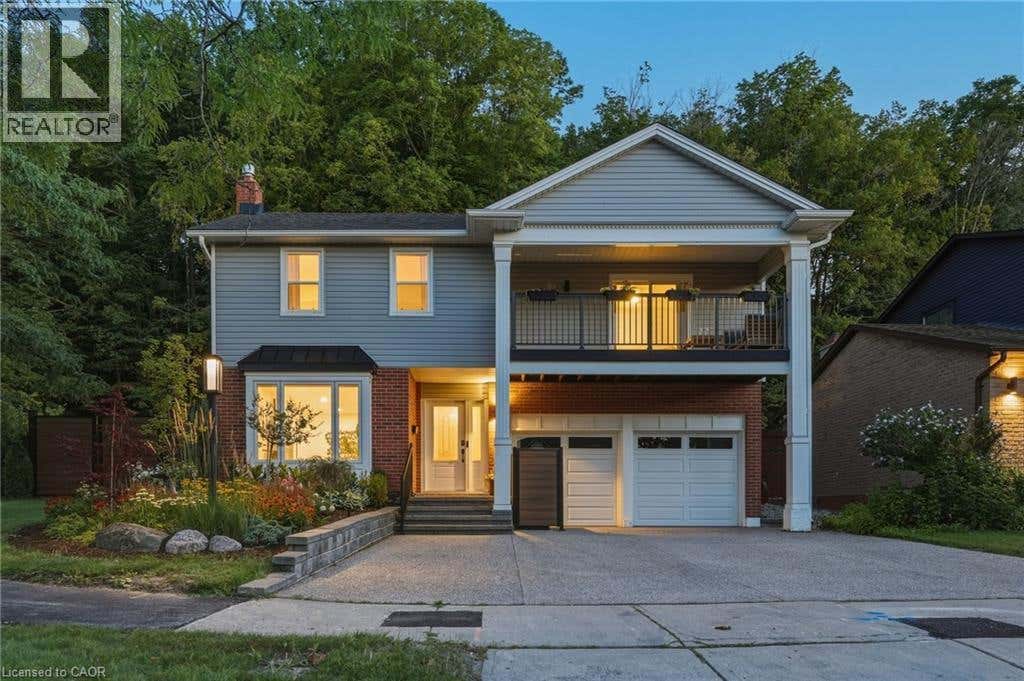 18 DUNDEE DRIVE