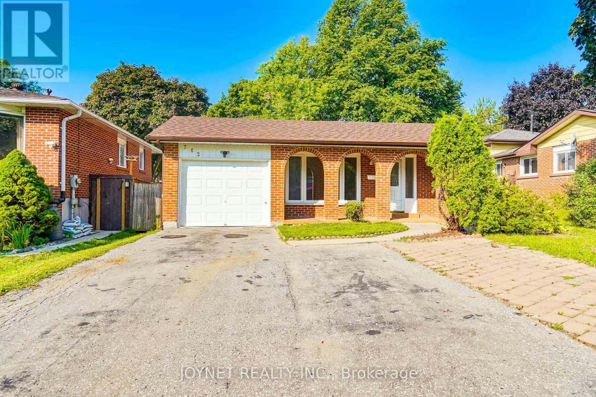 762 LEXINGTON STREET, Oshawa (Centennial), ON L1G6V3 À vendre RE/MAX