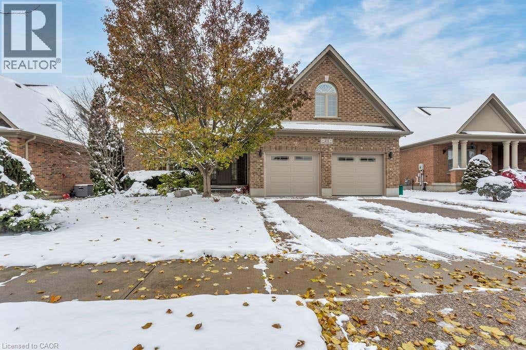 211 TERRACE WOOD CRESCENT
