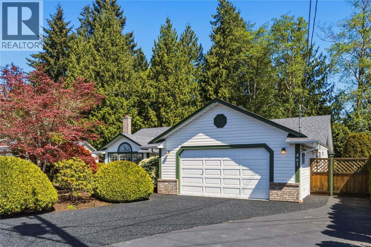 461 ROWAN DR