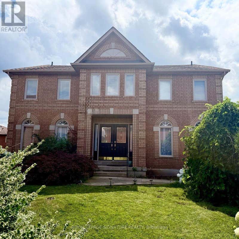 3388 TRELAWNY CIRCLE