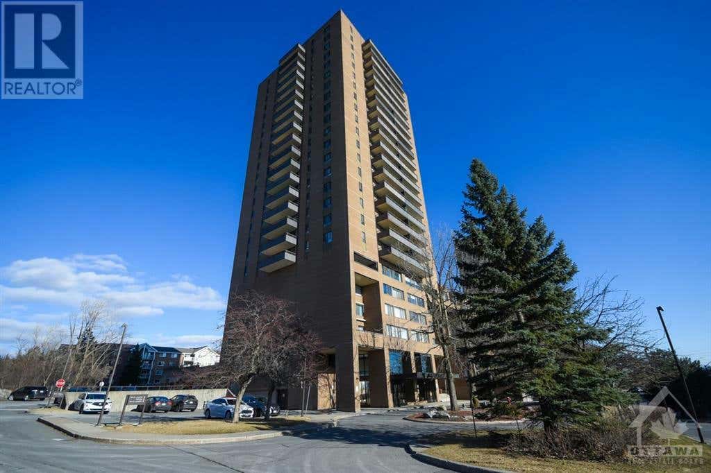 505 ST LAURENT Blvd UNIT301  