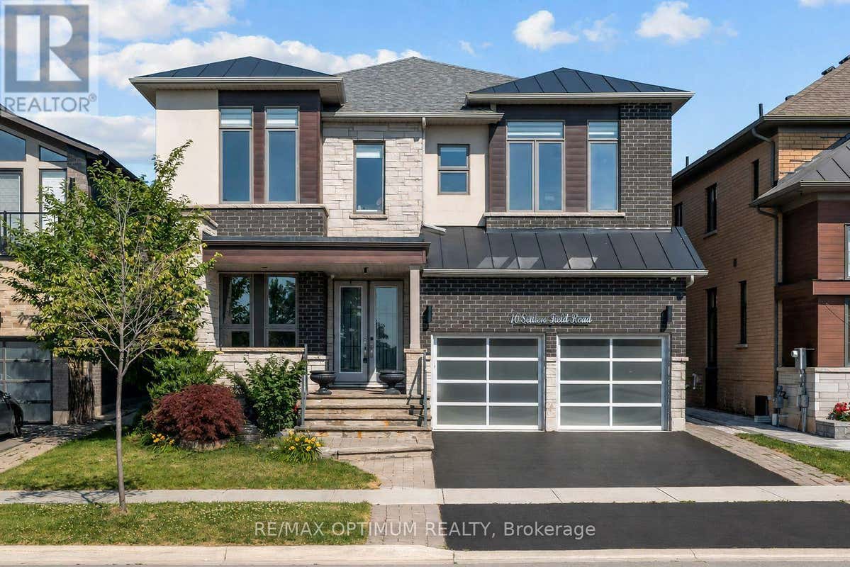 16 SETTLERS FIELD ROAD