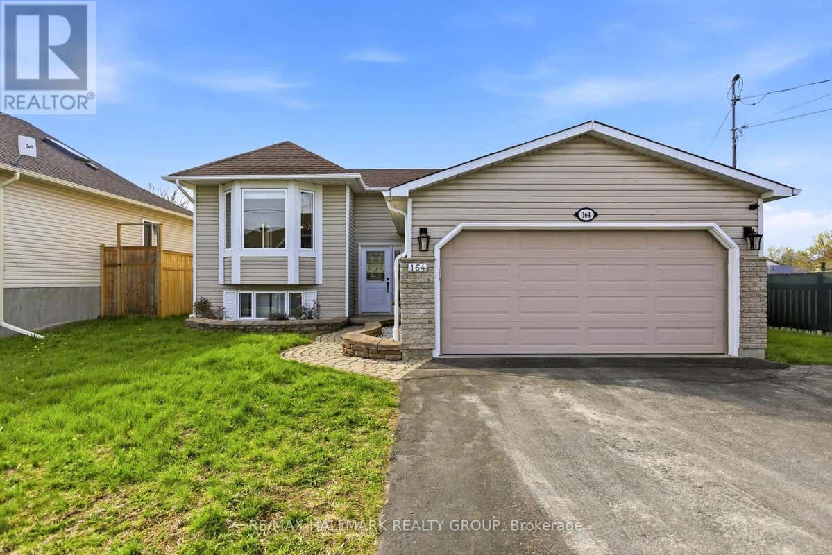 164 PATTERSON CRESCENT