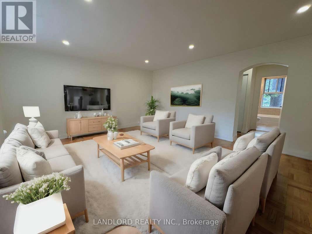 4 2696 LAKE SHORE BOULEVARD W, Toronto (Mimico), ON M8V1G8 Duplex For