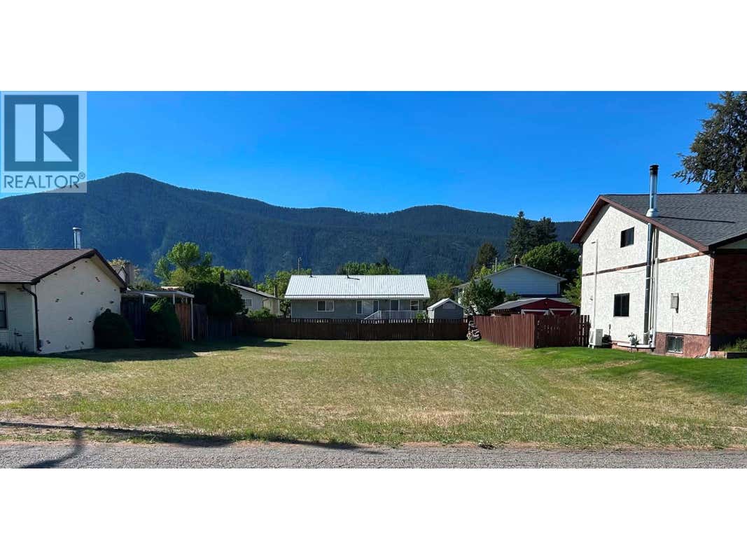 LOT 8 67TH AVENUE