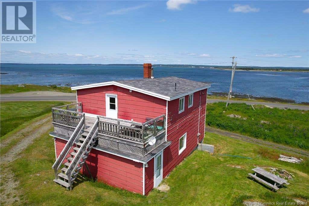 246 White Head Road, White Head Island, NB E5G1K6 House For