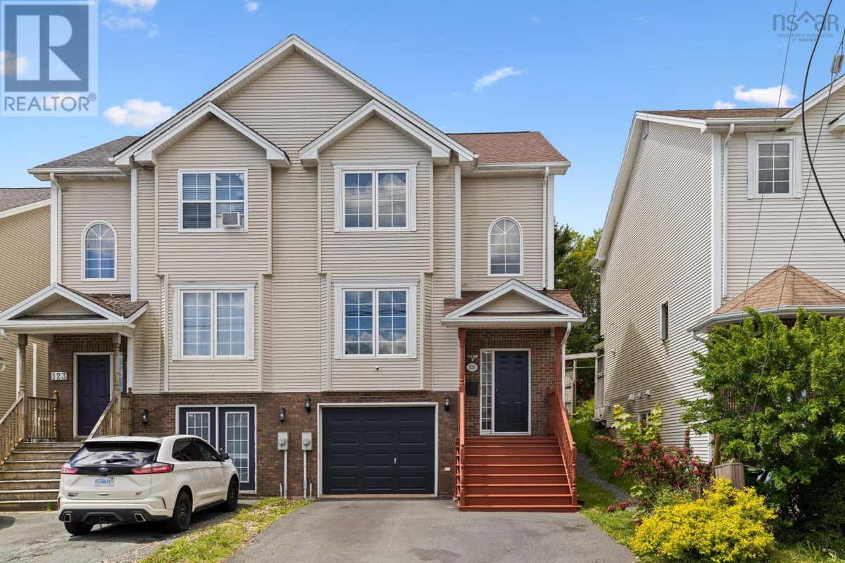 121 GREEN VILLAGE LANE