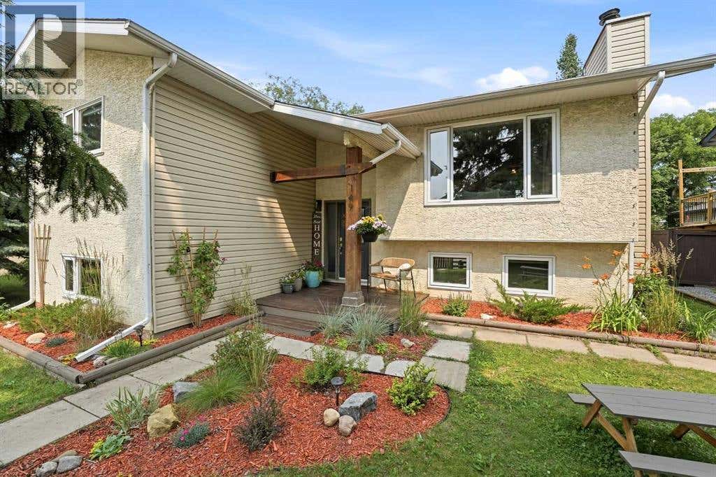 149 MCDOUGALL CRESCENT