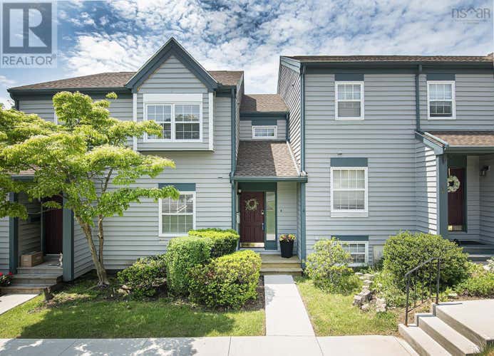 4 Collins Grove Ridge