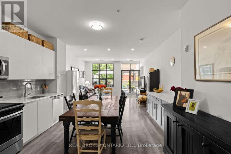 210 - 21 MATCHDASH STREET S