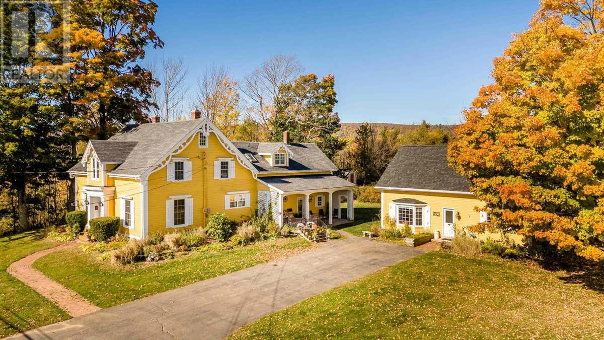 1216 Woodville Road, Lakeville, NS B4N3V7 House For Sale RE/MAX