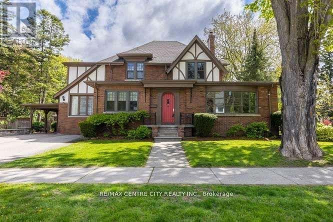 396 VICTORIA STREET