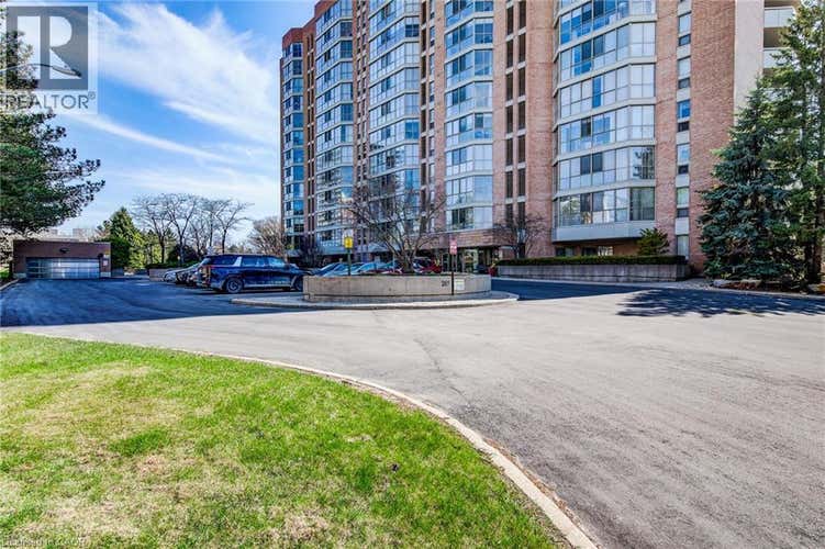 265 WESTCOURT Place Unit# 509