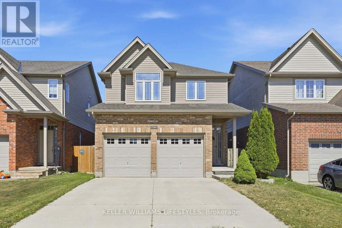 1784 STACKHOUSE CRESCENT
