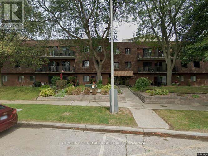 115 - 225 CAMPUS PARKWAY