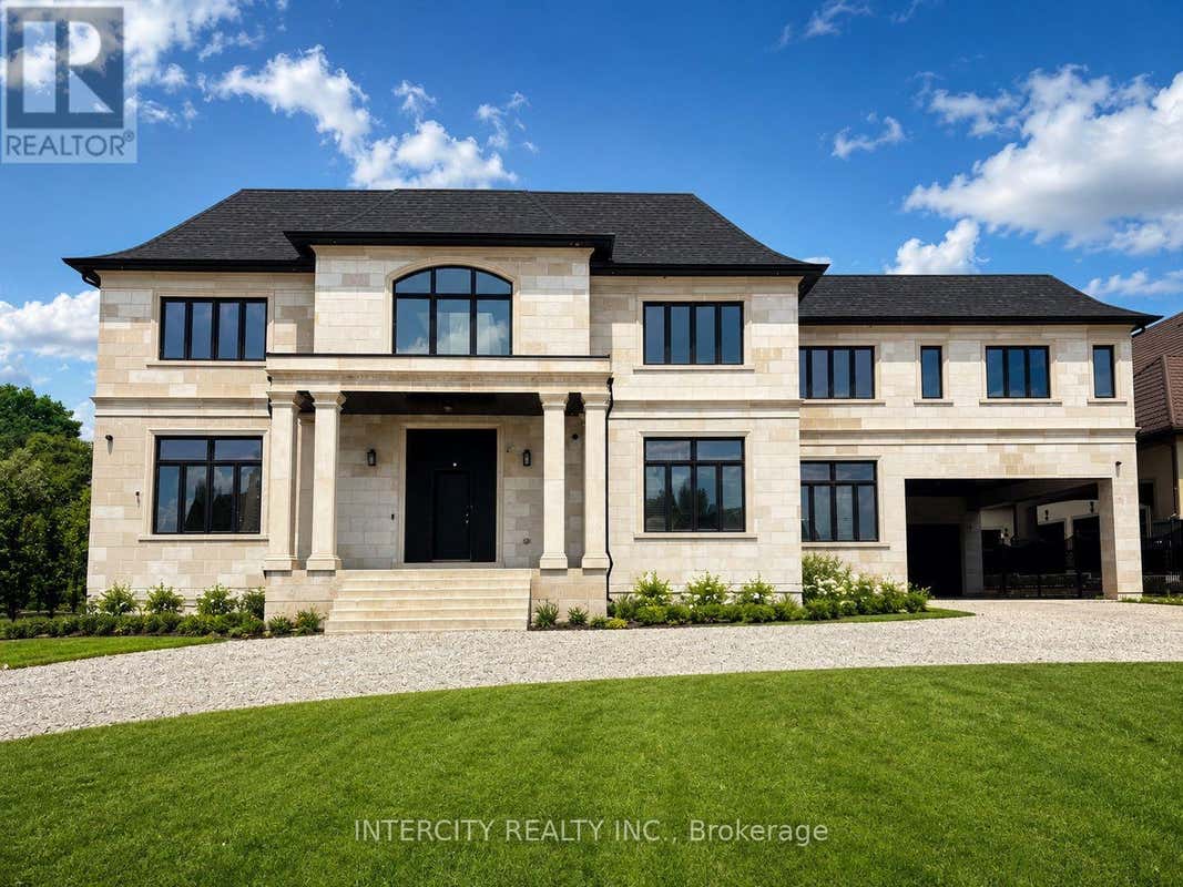 16 CREEDMORE COURT