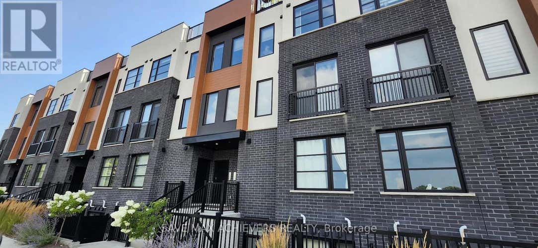 123 - 3900 SAVOY STREET