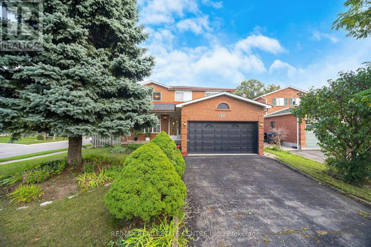 52 DUNDALK CRESCENT, Brampton (Heart Lake West), ON L6Z2V1 House For