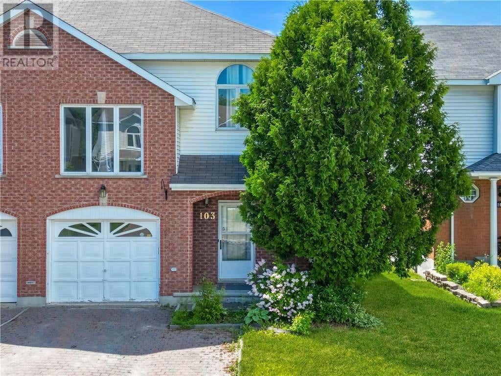 103 LADY ASHLEY CRT