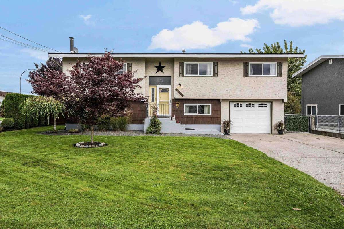 46295 STEVENSON ROAD, Chilliwack, BC V2R2R5 House For Sale RE/MAX