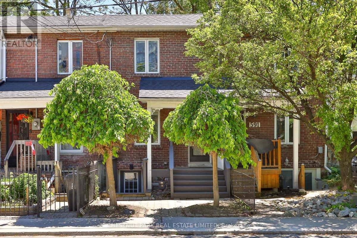 589 WELLINGTON STREET W