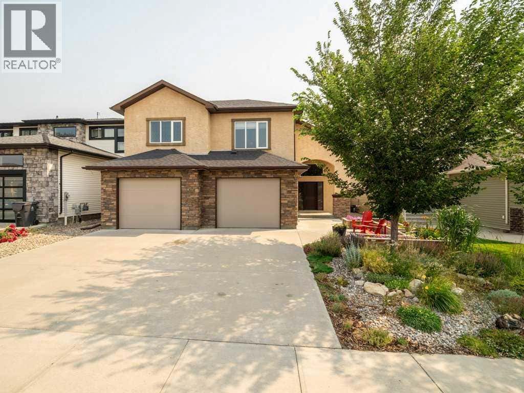 43 RIVERINE LANE W