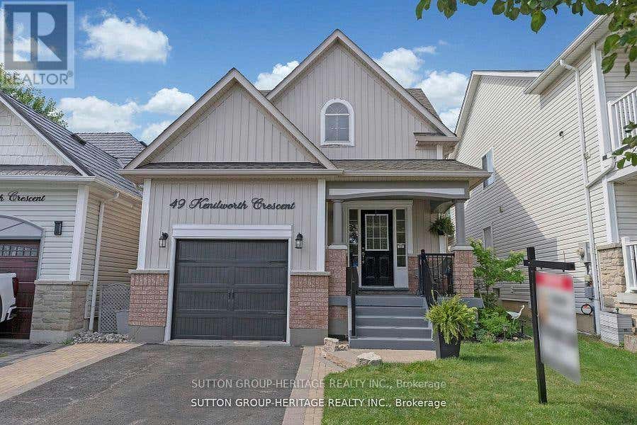 49 KENILWORTH CRESCENT, Whitby (Brooklin), ON L1M2M6 House For Sale