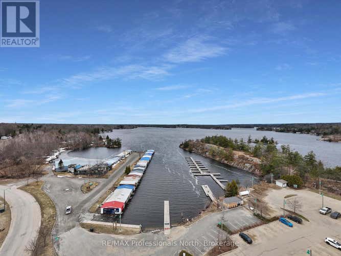 305 - 130 STEAMSHIP BAY ROAD