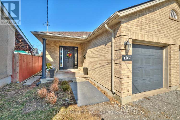 10 1/2 METCALFE STREET