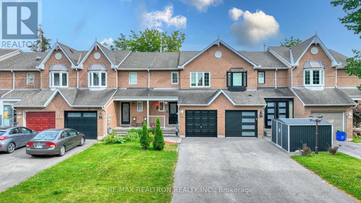 42 MCCULLOCK CRESCENT