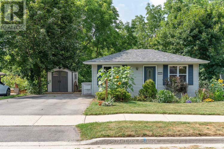 209 WELLINGTON STREET