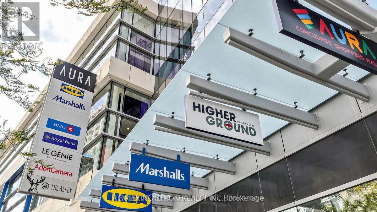 93 - 384 YONGE STREET
