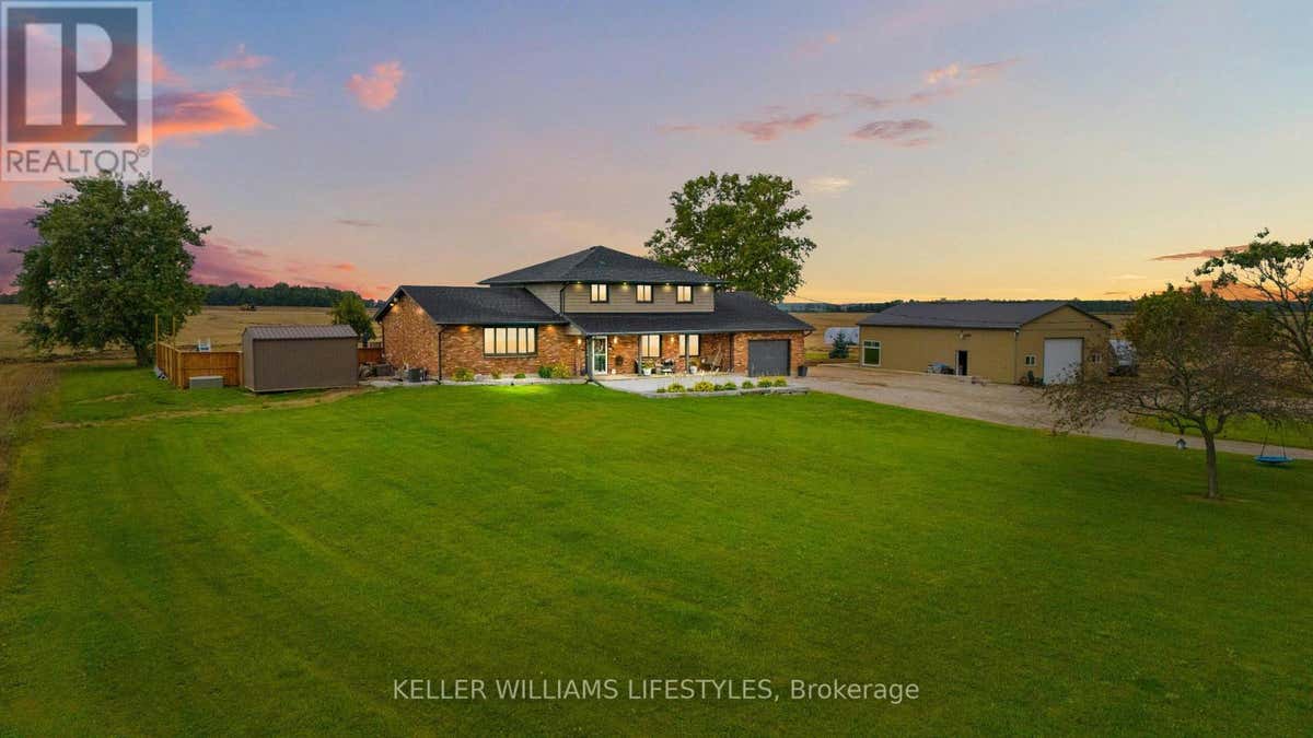 7411 HICKORY CREEK LINE, Warwick, ON N0N1J4 House For Sale RE/MAX