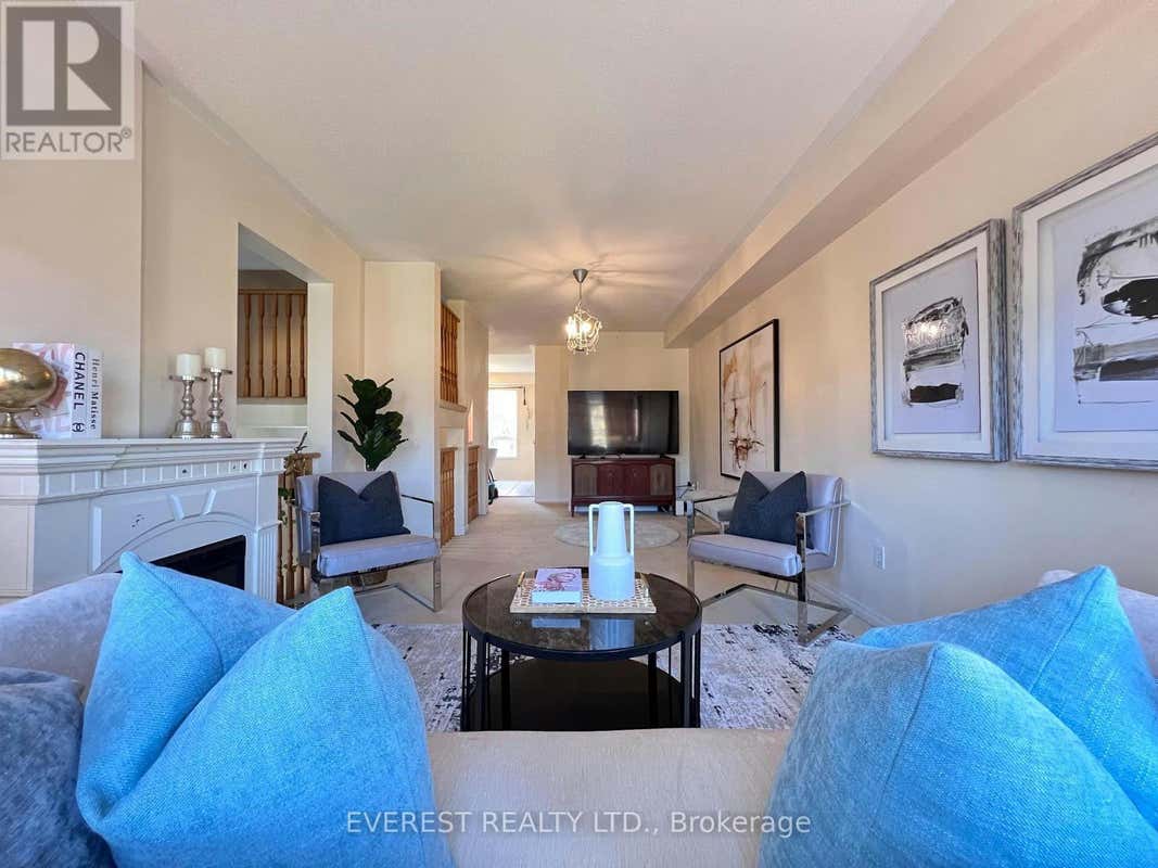 106 CONN SMYTHE DRIVE S, Toronto (Scarborough Village), ON M1J3P5 House