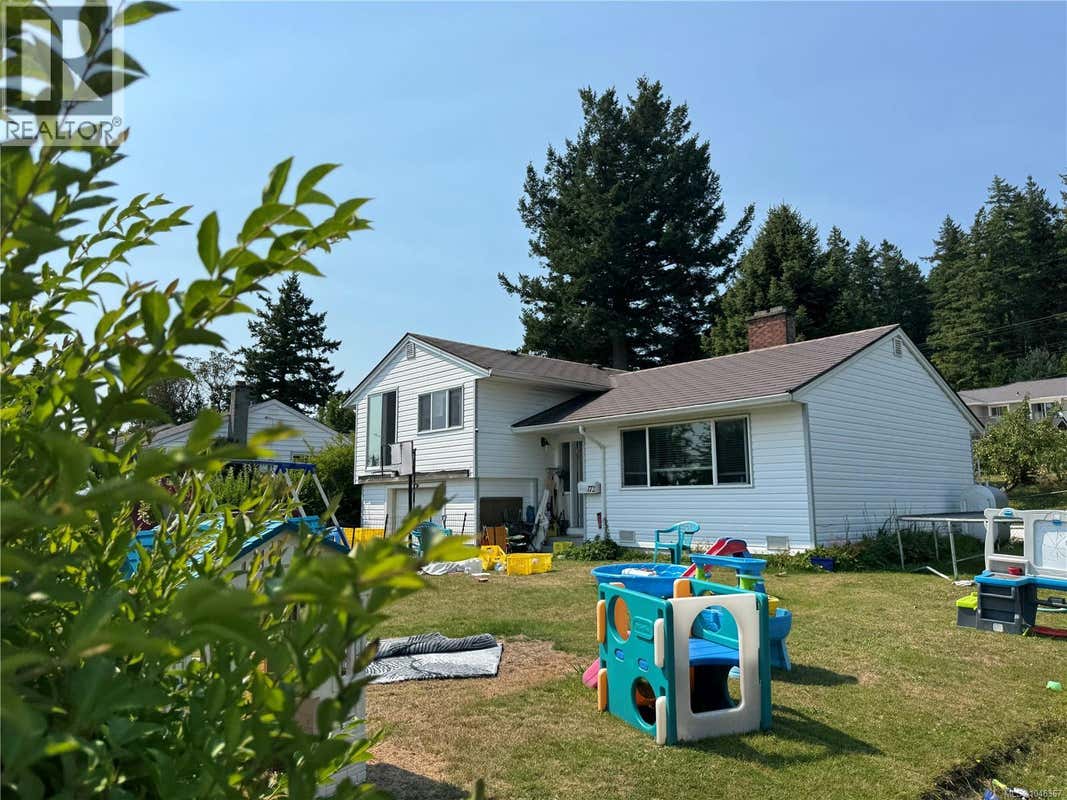 172 MCLEAN ST