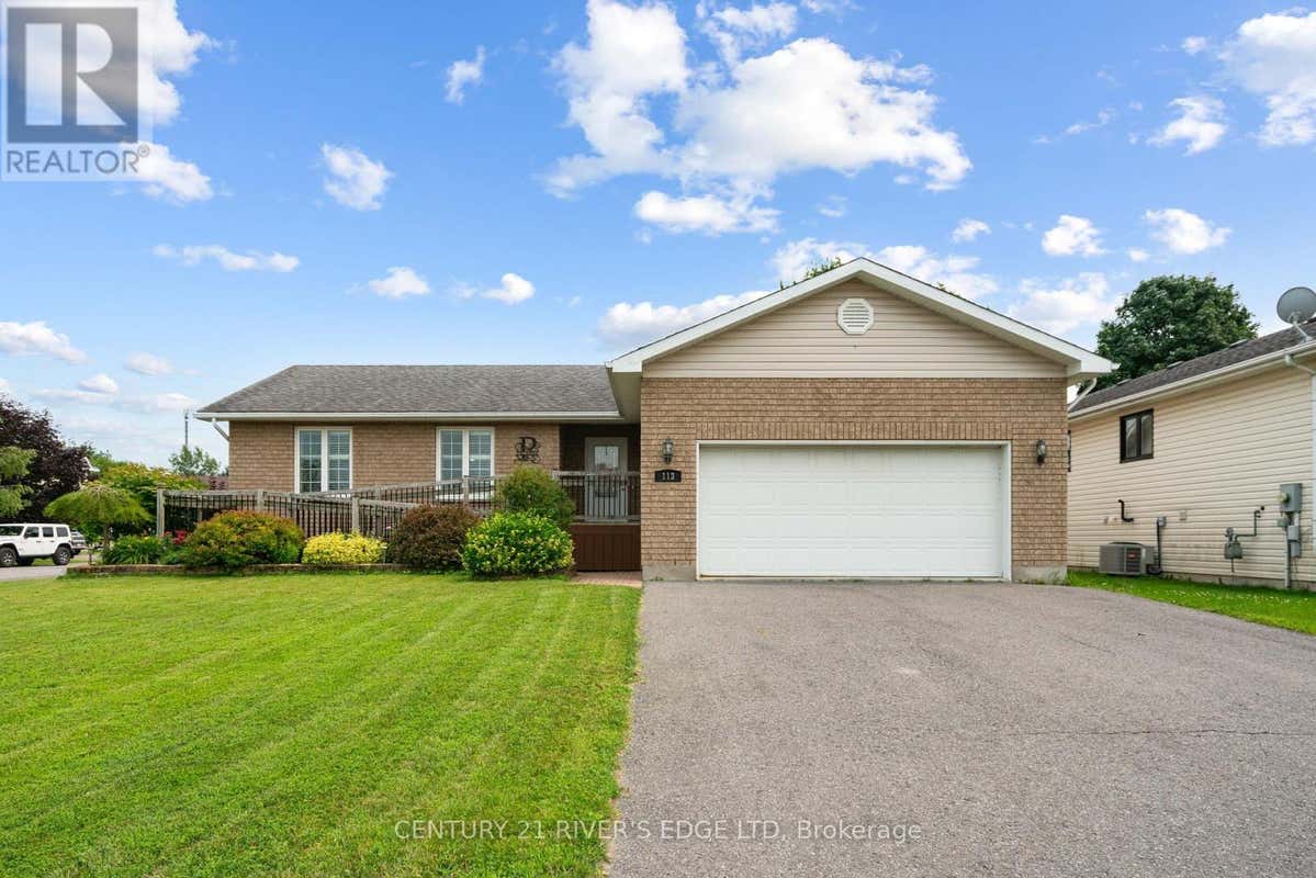 113 BLAKE'S CRESCENT