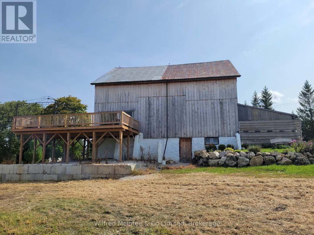 316900 HWY 6